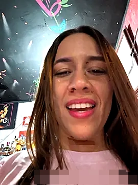 Nanybaker95's Webcam Show