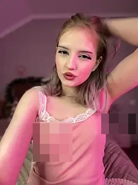 YunnaTyan's Webcam Show