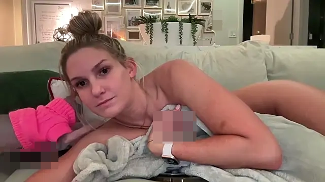 Graciemae_baexx's Webcam Show