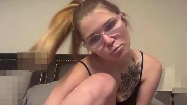 Riley_ray69's Webcam Show