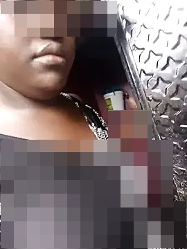 holygrail001's Webcam Show