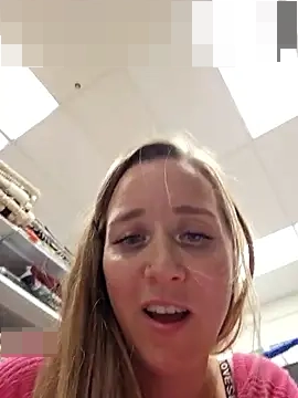 Skyellar's Webcam Show