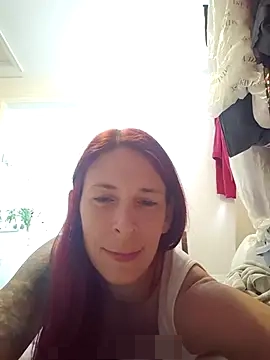 poleslut69's Webcam Show