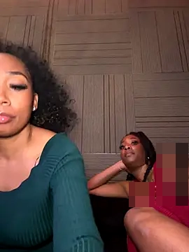 ForbiddenAddictions' Webcam Show