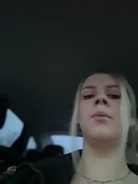 Love_Bri's Webcam Show