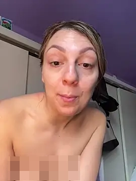 AmberLustXXX's Webcam Show