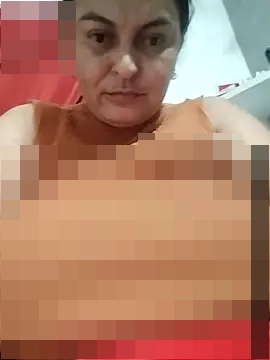 Horny-Mommy-Dirty's Webcam Show