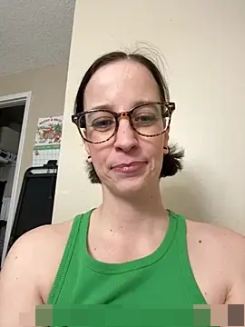 CreamedKitten's Webcam Show