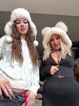 RollDolls' Webcam Show