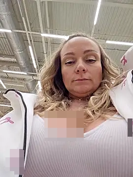 Bondgirl_013's Webcam Show