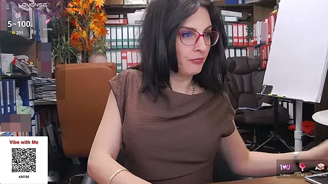 classyladyrellax's Webcam Show