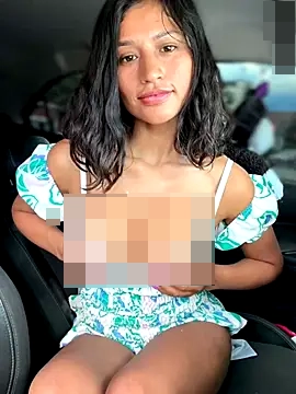 sexi_noemi's Webcam Show