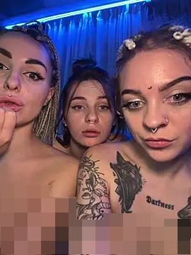 RollingGirls' Webcam Show