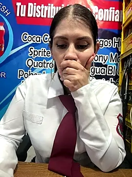 Alysson--'s Webcam Show