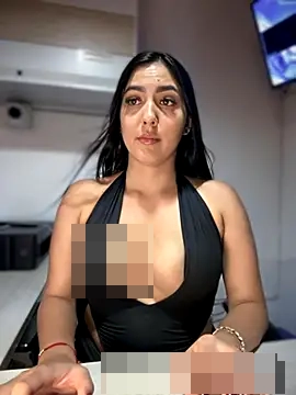 Sofia_Collins-'s Webcam Show