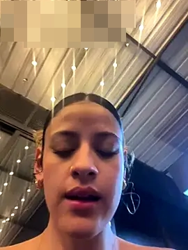 alana15's Webcam Show