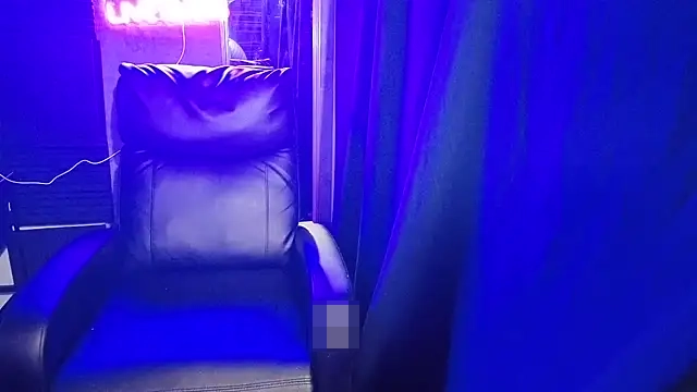 chicanachic13's Webcam Show