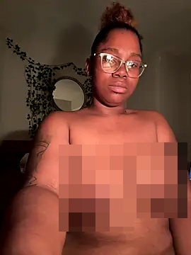 lovelytip's Webcam Show