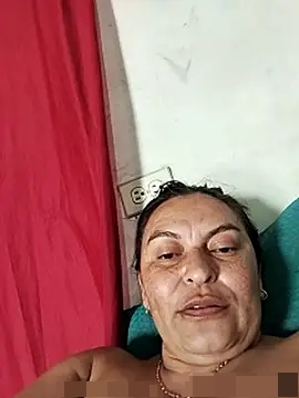 Horny-Mommy-Dirty's Webcam Show