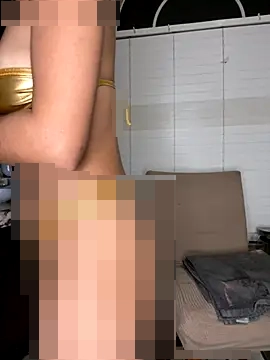 Kiki_hammyy's Webcam Show