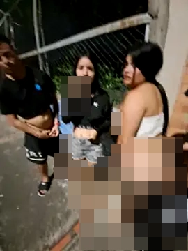 royalgirls_x's Webcam Show