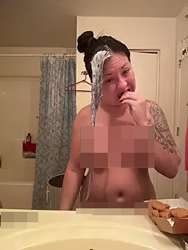 ImpressYouDaily's Webcam Show