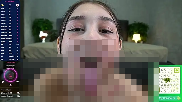 Sssonya's Webcam Show