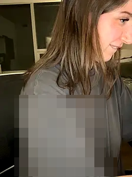 nerdynina's Webcam Show