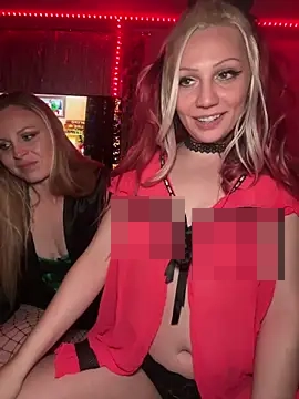 avacrush's Webcam Show