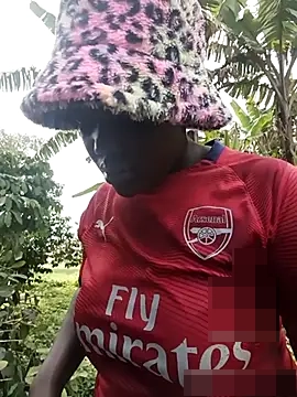 holygrail001's Webcam Show