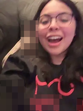 LunaMaeX0's Webcam Show