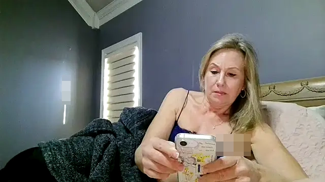 Lisaisluscious' Webcam Show