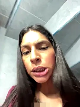 charlotte_stevenss_'s Webcam Show