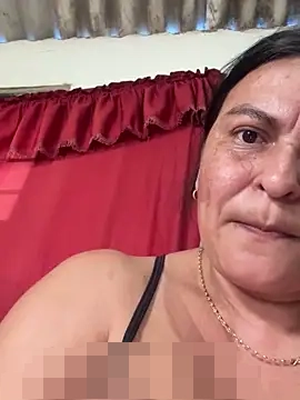 Horny-Mommy-Dirty's Webcam Show