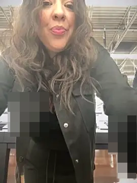 LunaMaeX0's Webcam Show