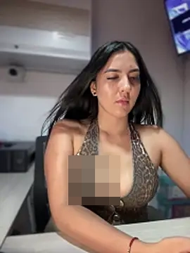 Sofia_Collins-'s Webcam Show