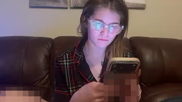 Riley_ray69's Webcam Show