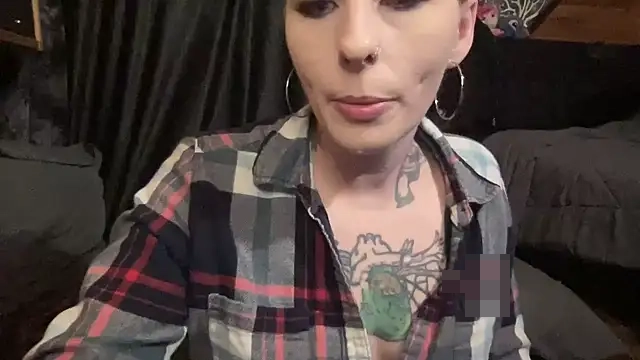 TeenyDoll's Webcam Show