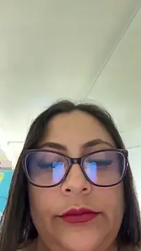 Angie_e's Webcam Show