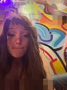 kamila_blush's Webcam Show