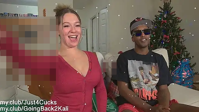 boomboomr00m's Webcam Show