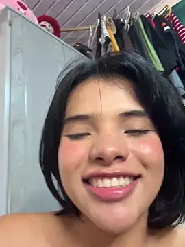 Ada_sienn's Webcam Show