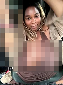 BigFineSelena's Webcam Show