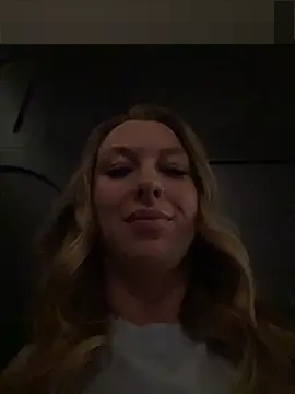 Sweet___Emily's Webcam Show