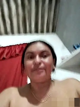 Horny-Mommy-Dirty's Webcam Show