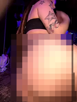 BlaizeyBBy's Webcam Show