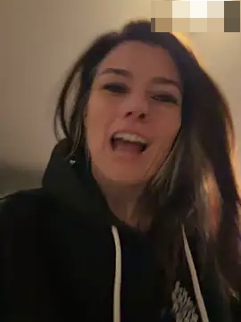 LadyLena1's Webcam Show