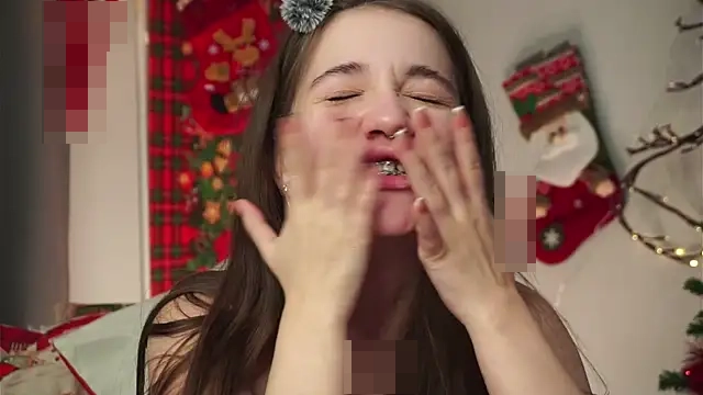 AmiLewis' Webcam Show