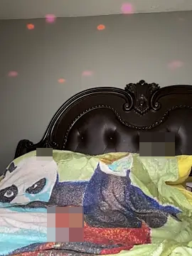 RenaThickAss' Webcam Show