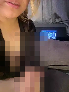 MerlyG's Webcam Show